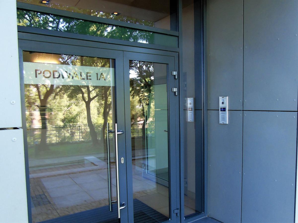 Mone - Fajny Apartament W Centrum Wroclawia מראה חיצוני תמונה